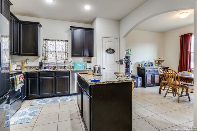 304 Amaryllis, New Braunfels, TX 78132