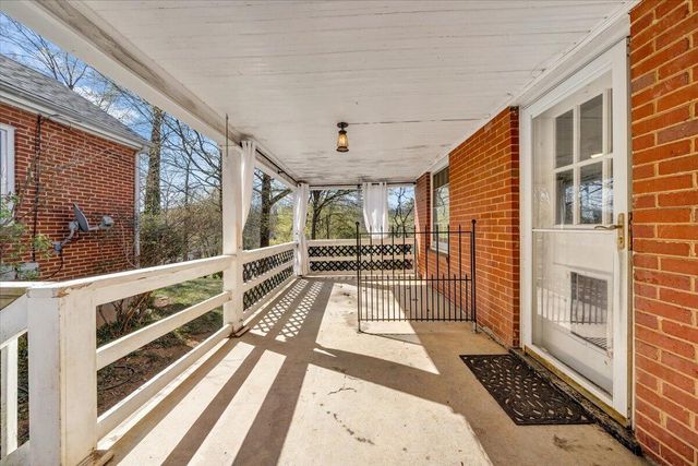 831 Windsor AVE, Roanoke, VA 24015