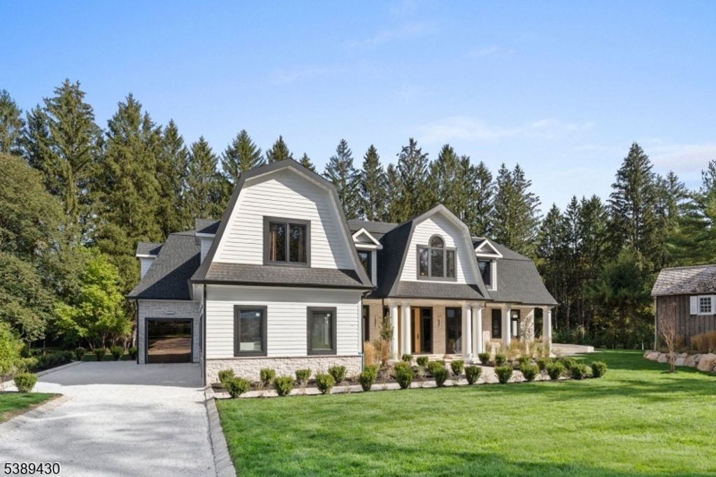 48 Pleasant Ave, Upper Saddle River Boro, NJ 07458