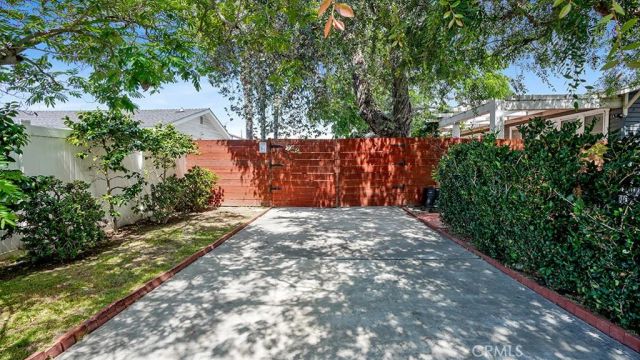 2197 Santa Ana Avenue, Costa Mesa, CA 92627