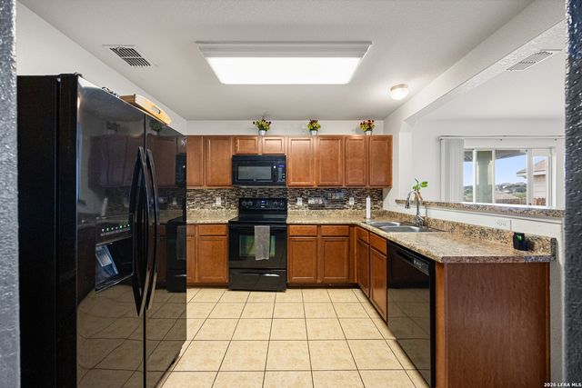 25231 CAMBRIDGE WL, San Antonio, TX 78261