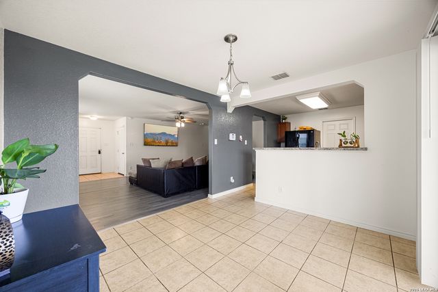 25231 CAMBRIDGE WL, San Antonio, TX 78261