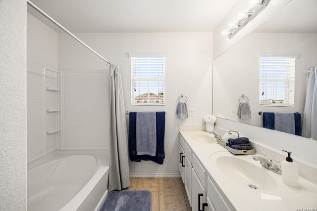 25231 CAMBRIDGE WL, San Antonio, TX 78261