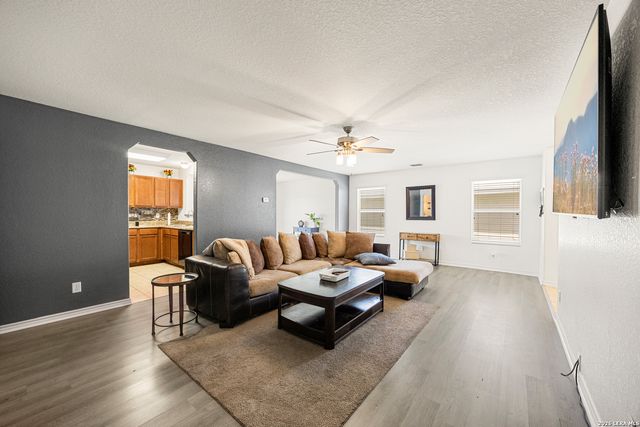 25231 CAMBRIDGE WL, San Antonio, TX 78261