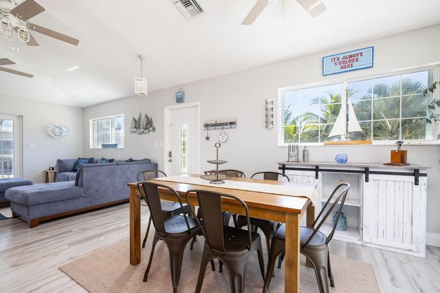 S 18 Bounty Lane, Key Largo, FL 33037