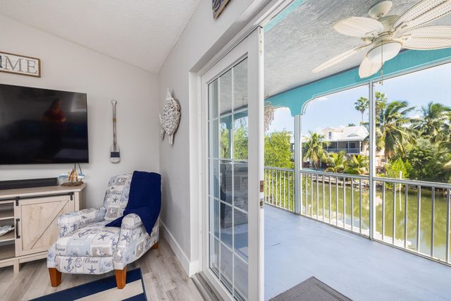 S 18 Bounty Lane, Key Largo, FL 33037