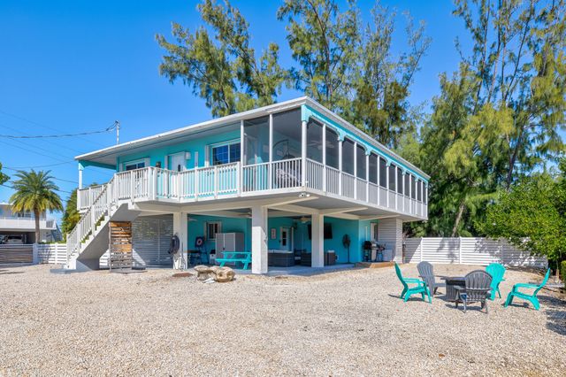 S 18 Bounty Lane, Key Largo, FL 33037