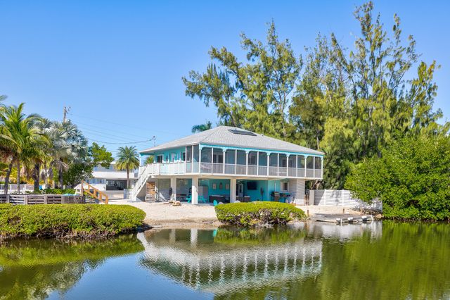 S 18 Bounty Lane, Key Largo, FL 33037