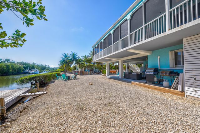 S 18 Bounty Lane, Key Largo, FL 33037