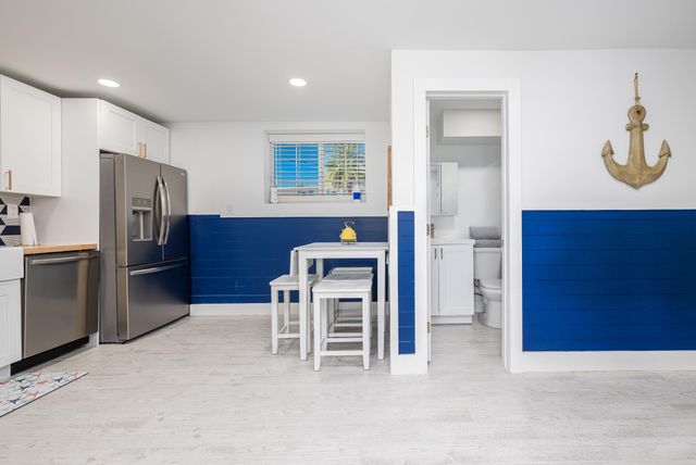 S 18 Bounty Lane, Key Largo, FL 33037