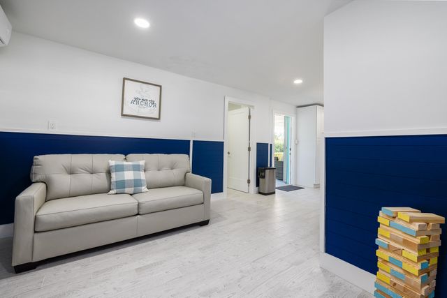 S 18 Bounty Lane, Key Largo, FL 33037