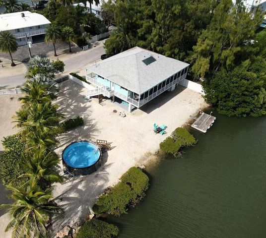 S 18 Bounty Lane, Key Largo, FL 33037