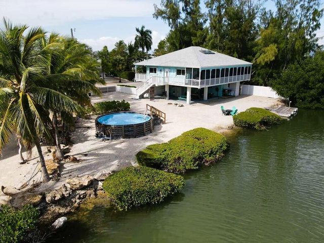 S 18 Bounty Lane, Key Largo, FL 33037
