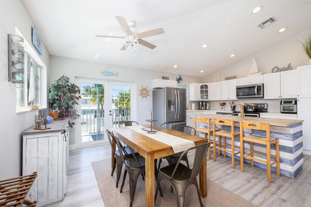 S 18 Bounty Lane, Key Largo, FL 33037