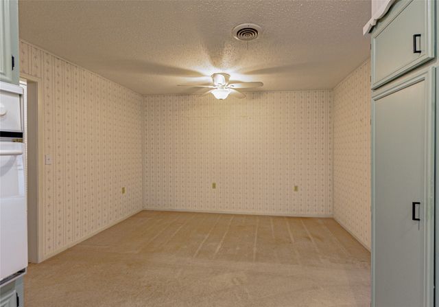 1103 Miller Street, Bowie, TX 76230