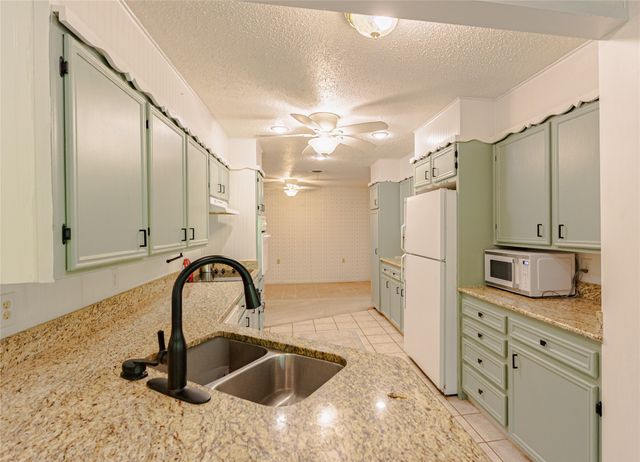 1103 Miller Street, Bowie, TX 76230