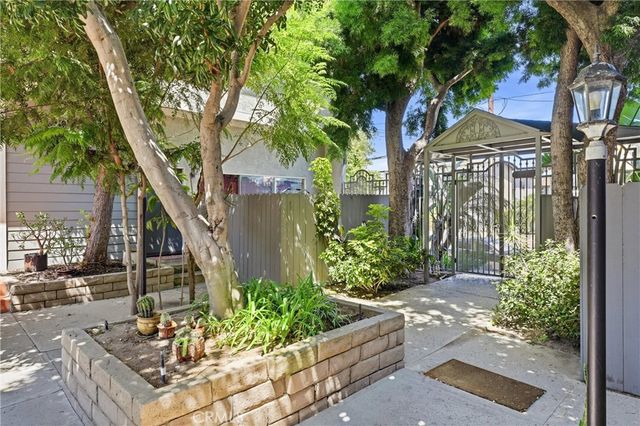 2112 Warfield 10, Redondo Beach, CA 90278