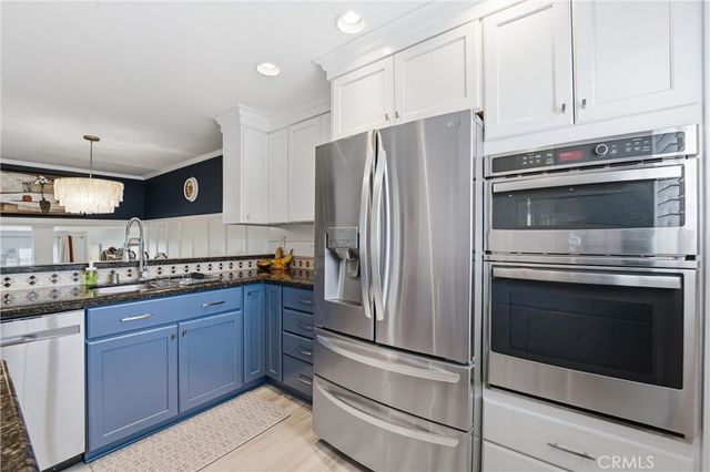 2112 Warfield 10, Redondo Beach, CA 90278