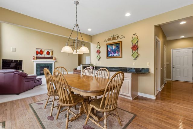 14777 Sparrow Drive, Shelby Twp, MI 48315