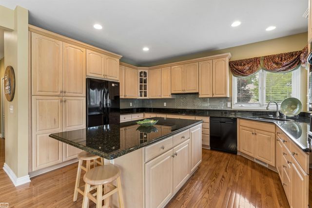 14777 Sparrow Drive, Shelby Twp, MI 48315