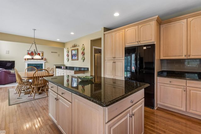 14777 Sparrow Drive, Shelby Twp, MI 48315