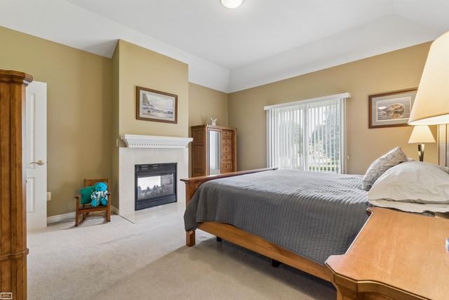 14777 Sparrow Drive, Shelby Twp, MI 48315