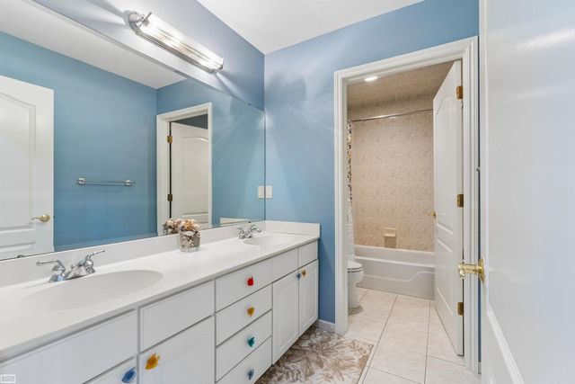 14777 Sparrow Drive, Shelby Twp, MI 48315