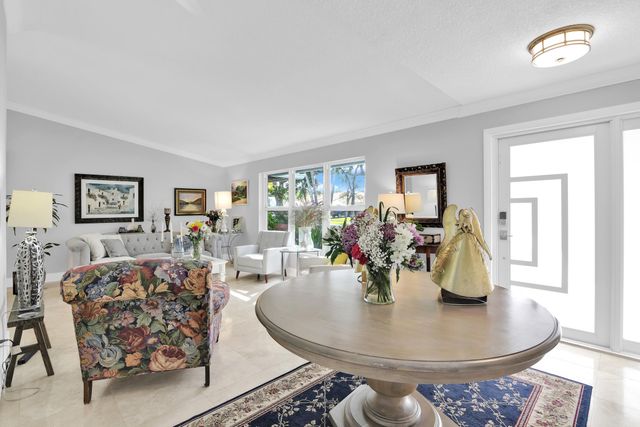 1380 NW 93rd Terrace, Plantation, FL 33322