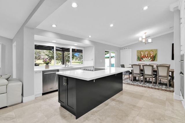 1380 NW 93rd Terrace, Plantation, FL 33322