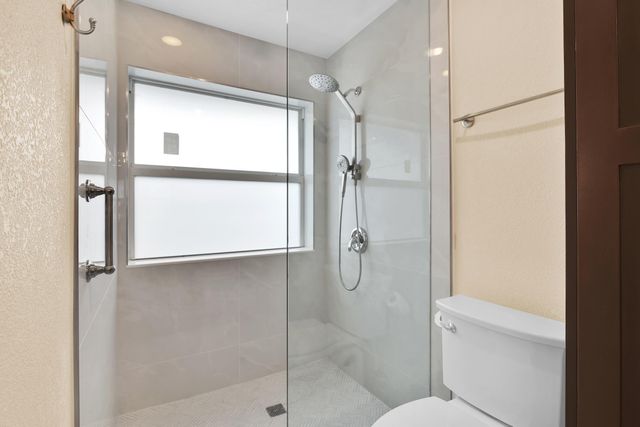 1380 NW 93rd Terrace, Plantation, FL 33322