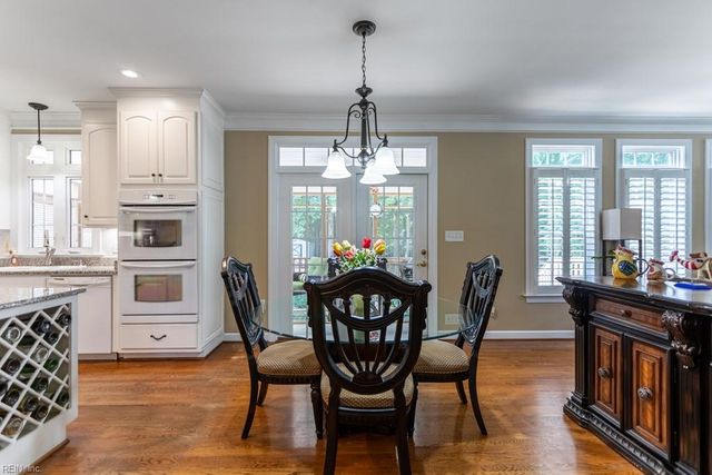 706 Kanawah RN, Yorktown, VA 23693