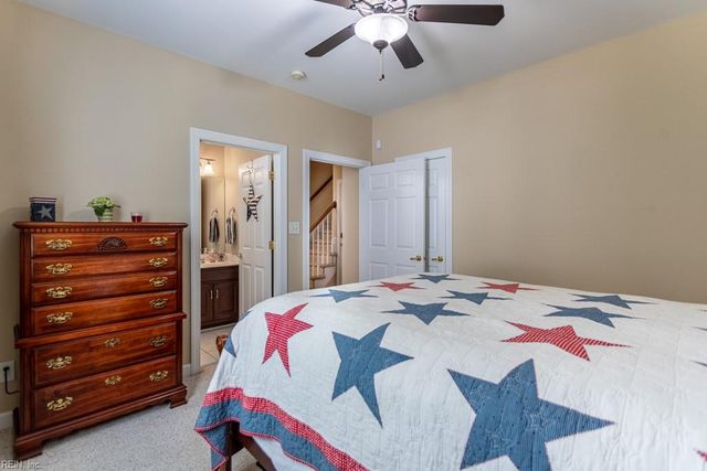 706 Kanawah RN, Yorktown, VA 23693
