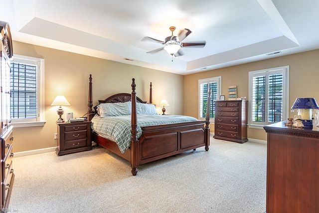 706 Kanawah RN, Yorktown, VA 23693