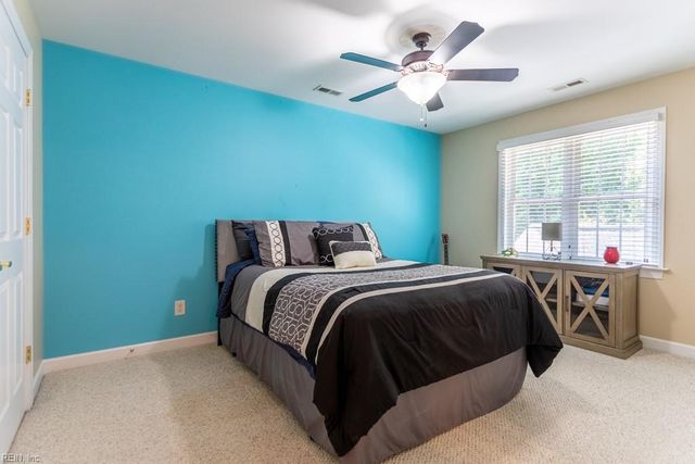 706 Kanawah RN, Yorktown, VA 23693