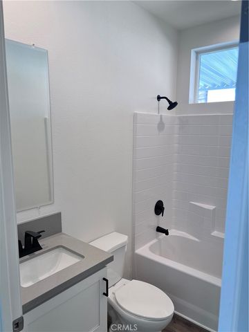 1445 W Florida Avenue 41, Hemet, CA 92543