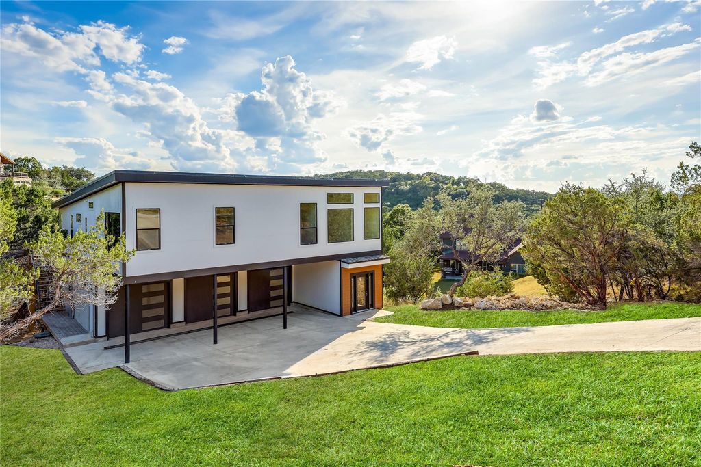 20905 Deede DR, Lago Vista, TX 78645