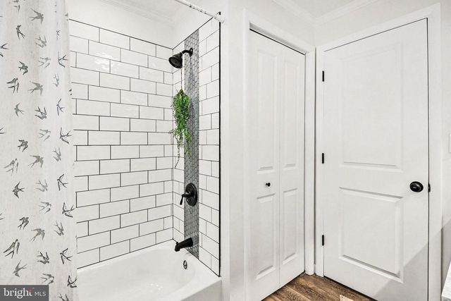 857 TWIN OAKS DR, Hummelstown, PA 17036