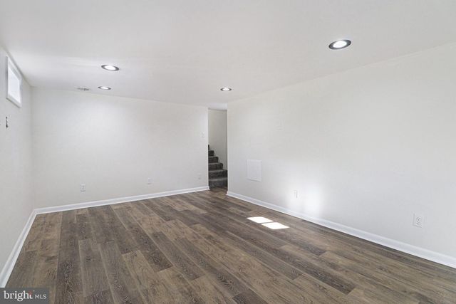 857 TWIN OAKS DR, Hummelstown, PA 17036