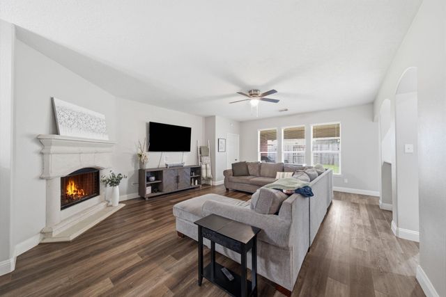 5315 Silver Oak Drive, Pasadena, TX 77505