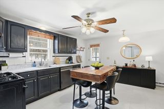 128 Sandstone Circle, Londonderry, NH 03053