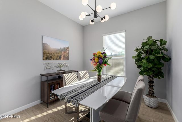2314 E QUESTA Drive, Phoenix, AZ 85024