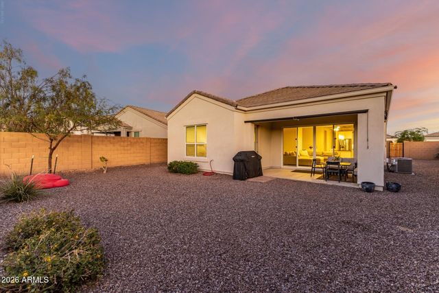 2314 E QUESTA Drive, Phoenix, AZ 85024