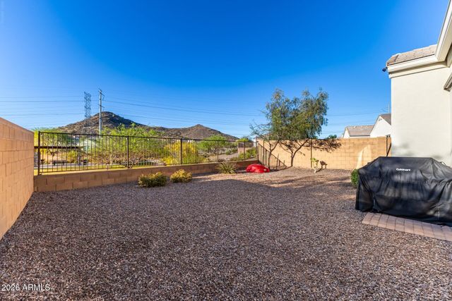 2314 E QUESTA Drive, Phoenix, AZ 85024