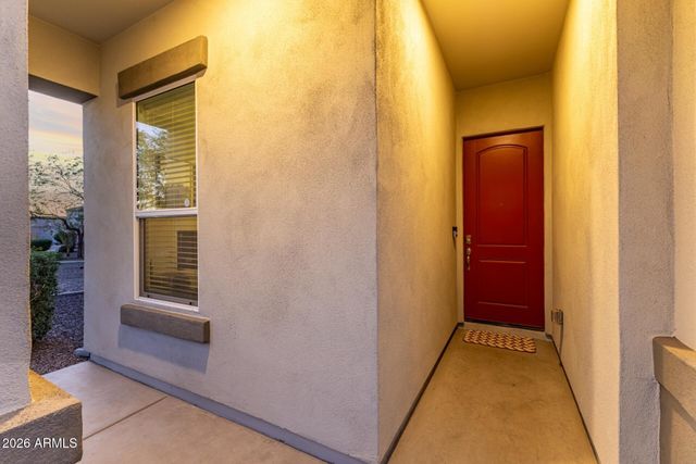 2314 E QUESTA Drive, Phoenix, AZ 85024