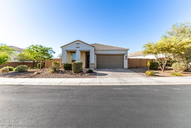 2314 E QUESTA Drive, Phoenix, AZ 85024