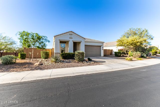 2314 E QUESTA Drive, Phoenix, AZ 85024