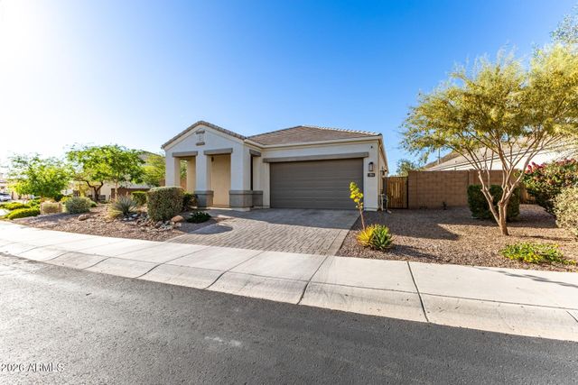2314 E QUESTA Drive, Phoenix, AZ 85024