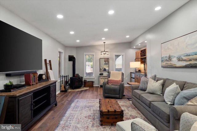 4903 CHANTERY CT, Fairfax, VA 22032