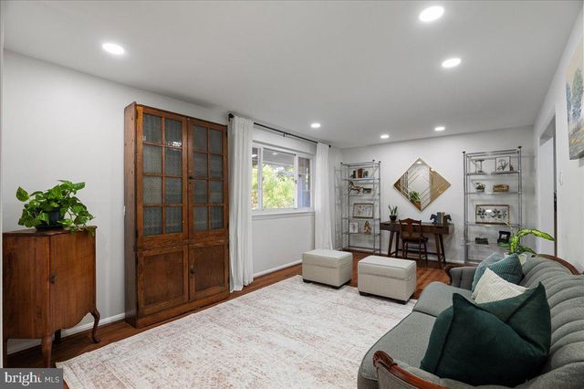 4903 CHANTERY CT, Fairfax, VA 22032