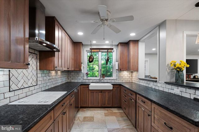 4903 CHANTERY CT, Fairfax, VA 22032